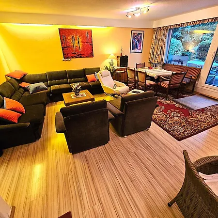 Winterberg Appartement 6 Pers Schwimmbad Sauna Ruheraum Freizeitabteilung Darts Tischtennis Fussball Terrasse Mit Riesem Garten Im Wald Nahe Stadmitte Und Bikepark Mit Fahrradlift Tennis Golfplatz Buchbarem Massages Im Wellnessresort Der Brabander Zewnętrze zdjęcie
