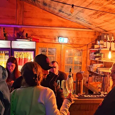 Winterberg Appartement 6 Pers Schwimmbad Sauna Ruheraum Freizeitabteilung Darts Tischtennis Fussball Terrasse Mit Riesem Garten Im Wald Nahe Stadmitte Und Bikepark Mit Fahrradlift Tennis Golfplatz Buchbarem Massages Im Wellnessresort Der Brabander Zewnętrze zdjęcie